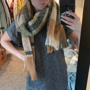Cozy Plaid Scarf in Green and Brown